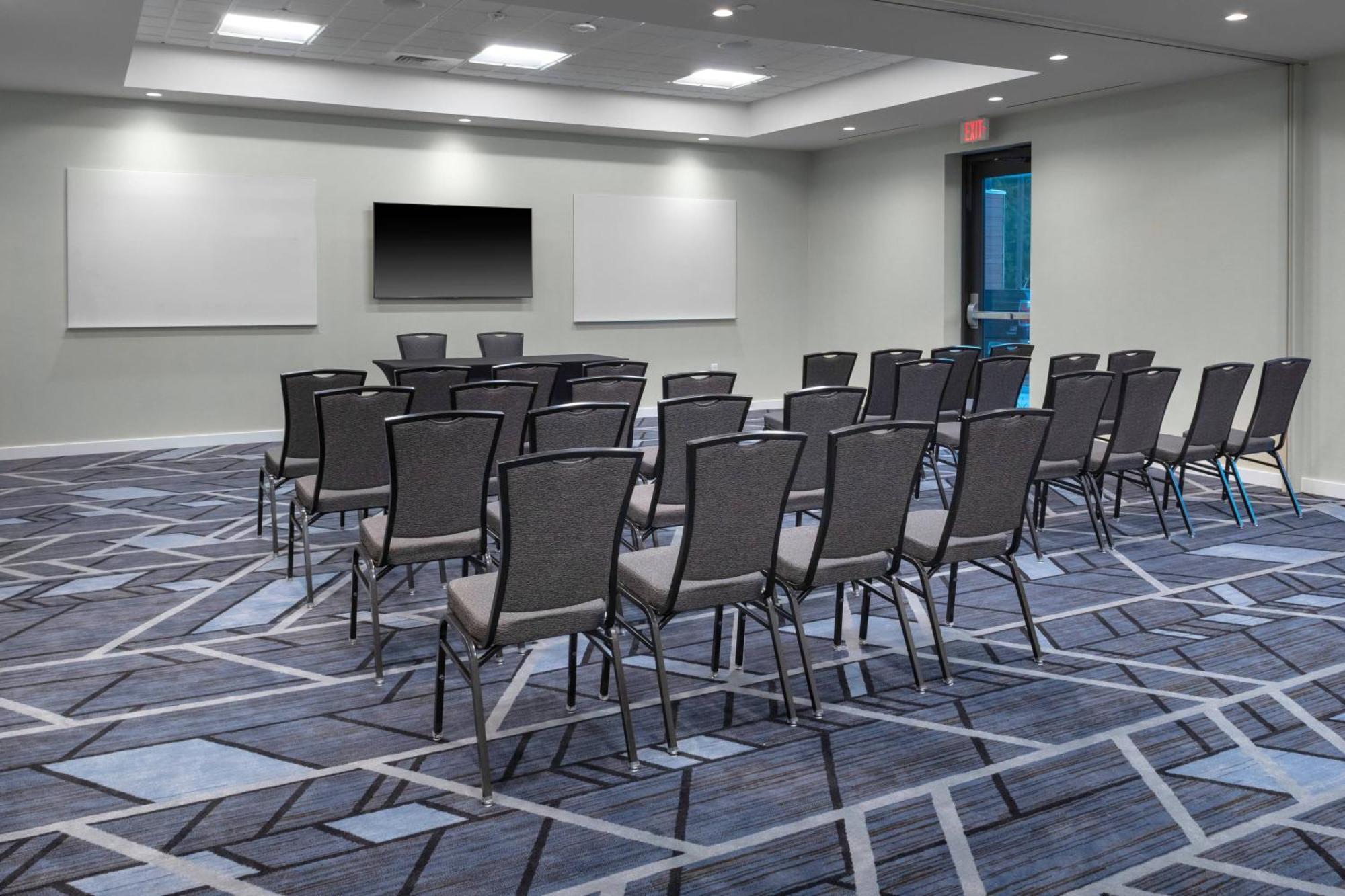 Residence Inn By Marriott Virginia Beach Town Center Bagian luar foto